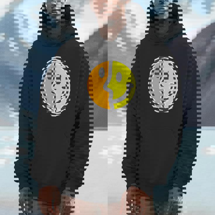 【ピカソ風】スマイル フェイス 笑顔（パロディ）キュビズム【スマイリー】ニコニコ 黄色 ポップ かわいい パーカー