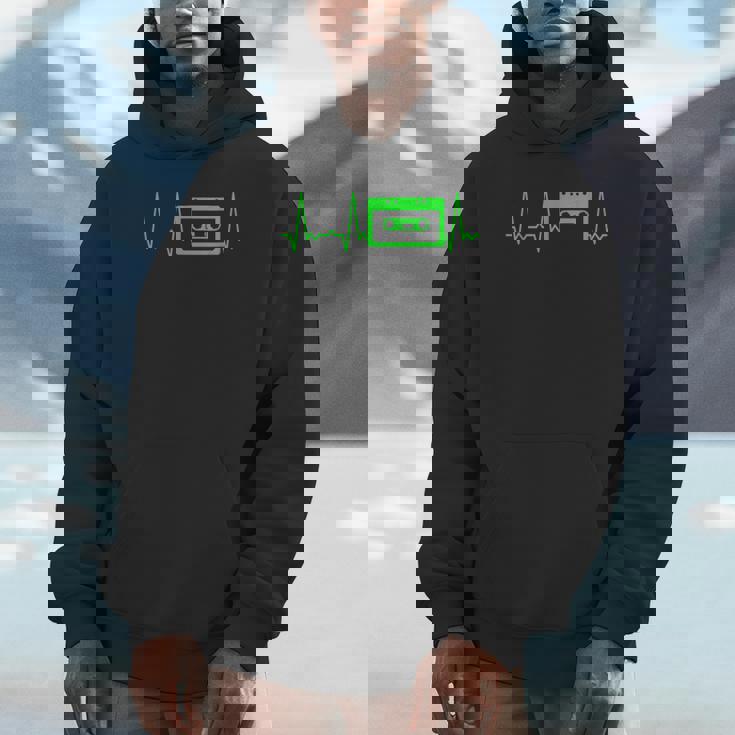 ハートビートカセットテープ Hoodie