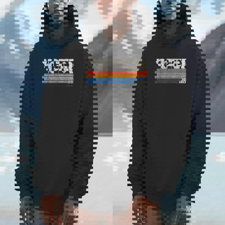 レトロヴィンテージ 70年代 80年代スタイル ビクター、Id Hoodie