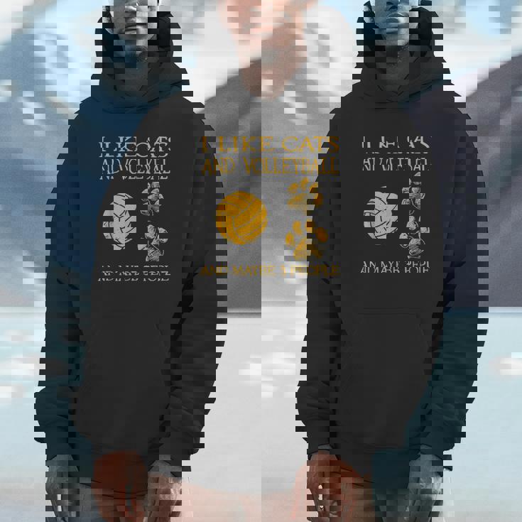 猫やバレーボールが好きで、3人もいるかもしれません。 パーカー