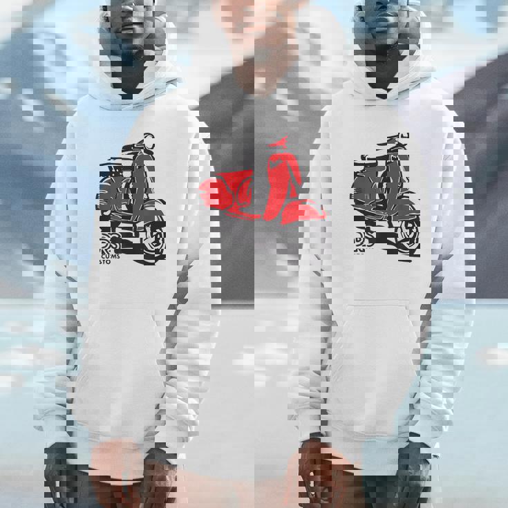 Piaggio クラシックスクーター イタリア製 ピンク Hoodie