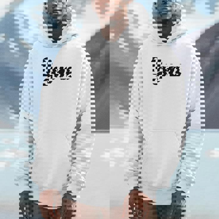 【Yome】嫁 よめ シンプル おしゃれ ローマ字 夫婦お揃い 結婚祝い カップル ペアルック おもしろ ペア Hoodie