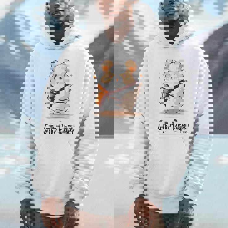 かわいいけど危険な面白いハムスター空手 パーカー