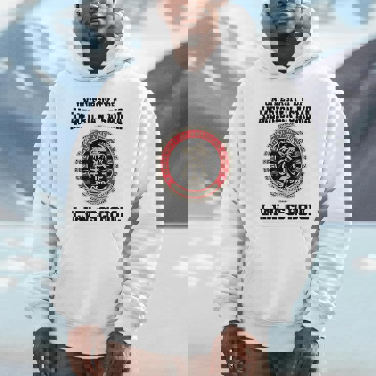 アメリカサモア大学ロースクール。 パーカー