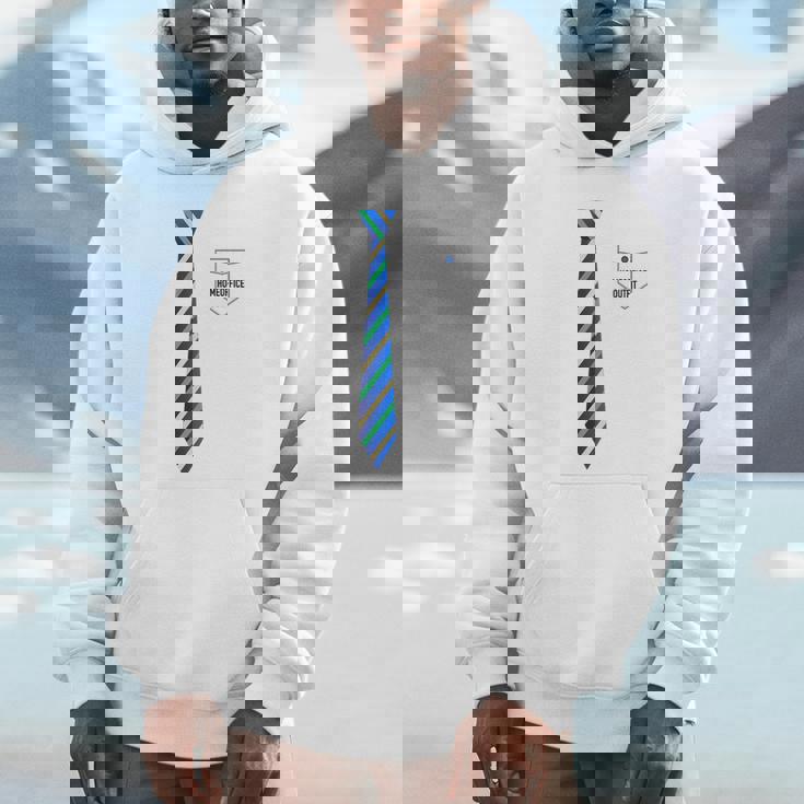 ネクタイで在宅ワーク ホームオフィス・アウトフィット Homeoffice Outfit Hoodie