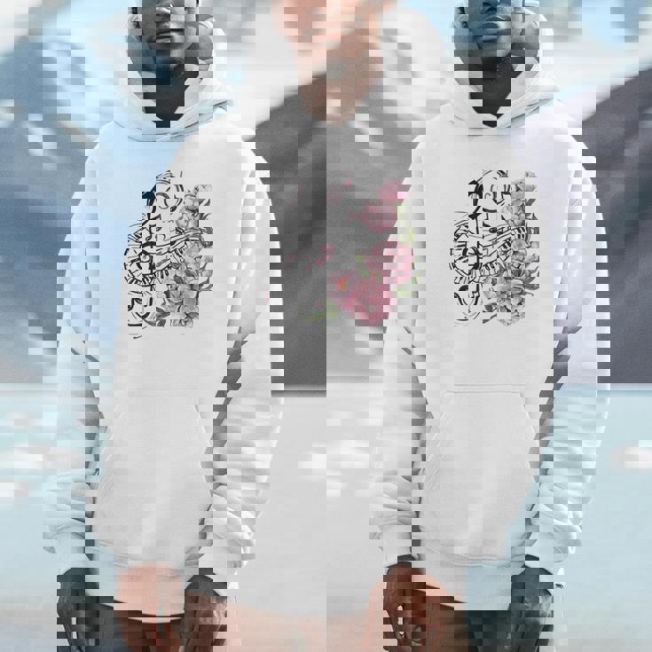 ピアノの鍵盤、音符、花 Hoodie