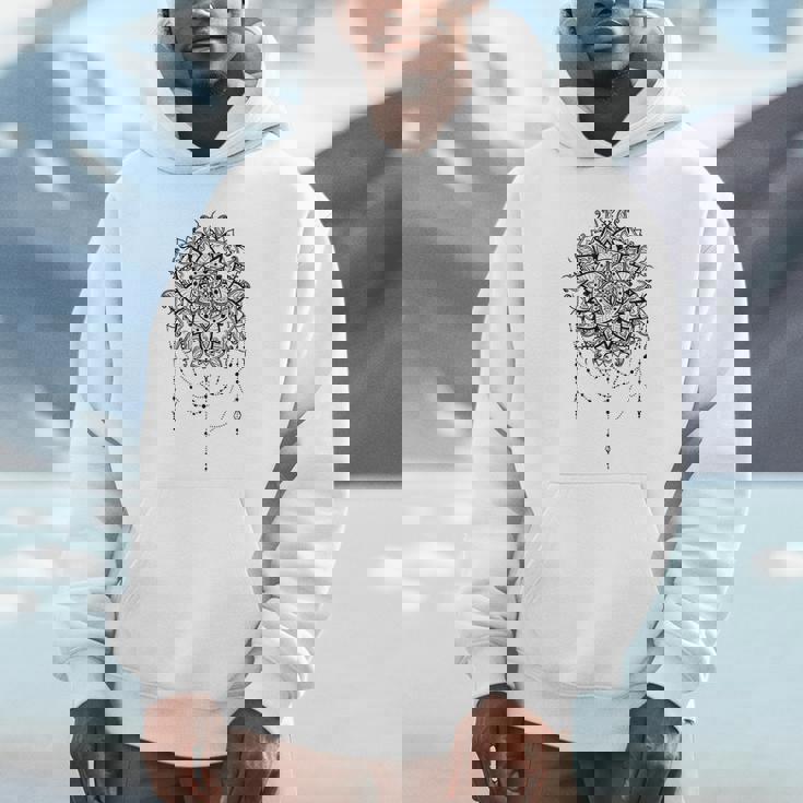 マンダラフラワー神聖幾何学フラクタルアート良い雰囲気 Hoodie