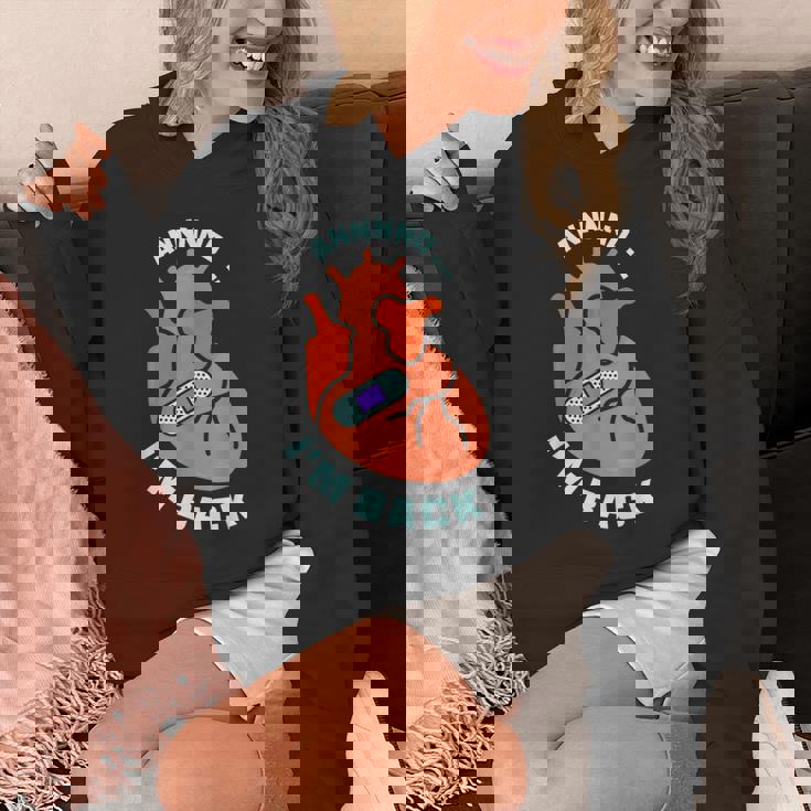 And I'm Back 生き残り バイパス 心臓発作 サバイバー 心臓 Hoodie