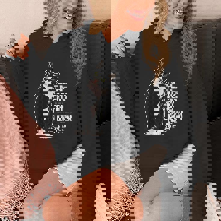 The Fuck You Lookin At 猫好きのための面白い下品なノベルティ パーカー