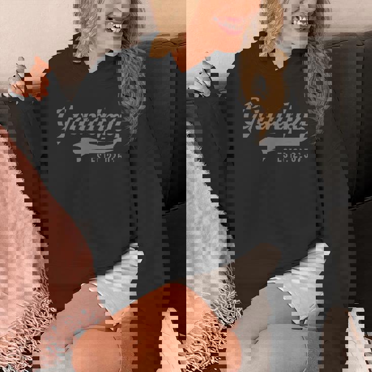 Grandpa Est 2025 Promoted To Grandpa 2025 New Grandpa Hoodie
