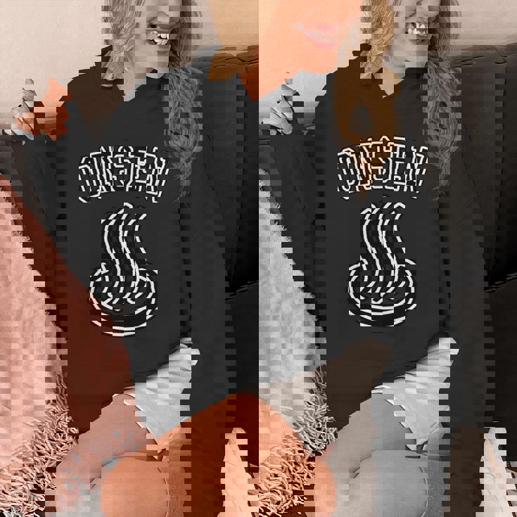 Onsen 温泉マーク（チーム ユニフォーム風）【変なtシャツ屋さん】（お風呂 大好き）銭湯 記号 お土産 旅行 面白い 長袖tシャツ パーカー