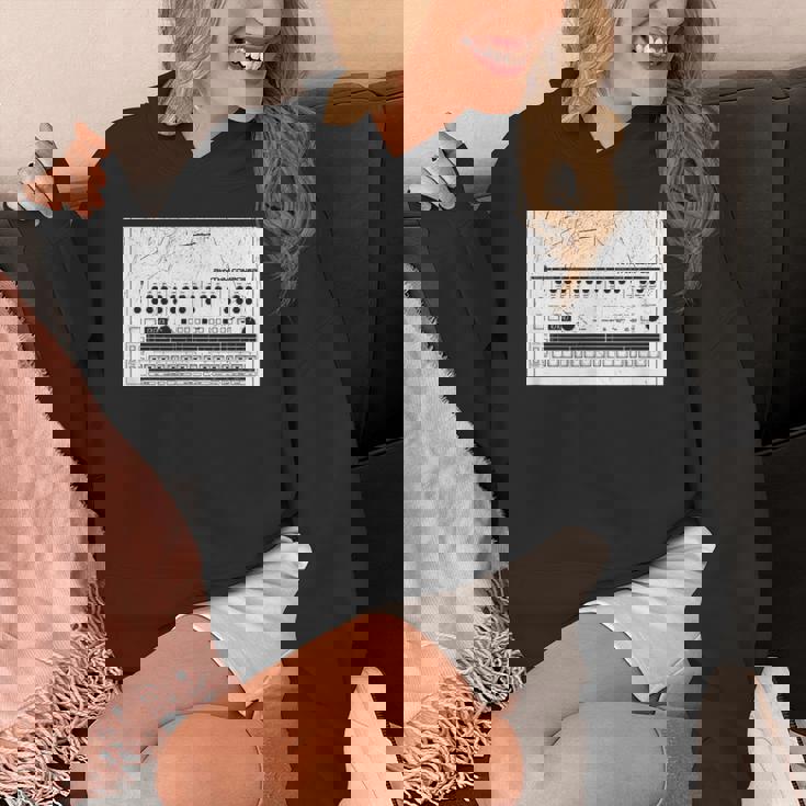 Synthesizer アナログシンセドラムマシン コンピューターヴィンテージオタク パーカー