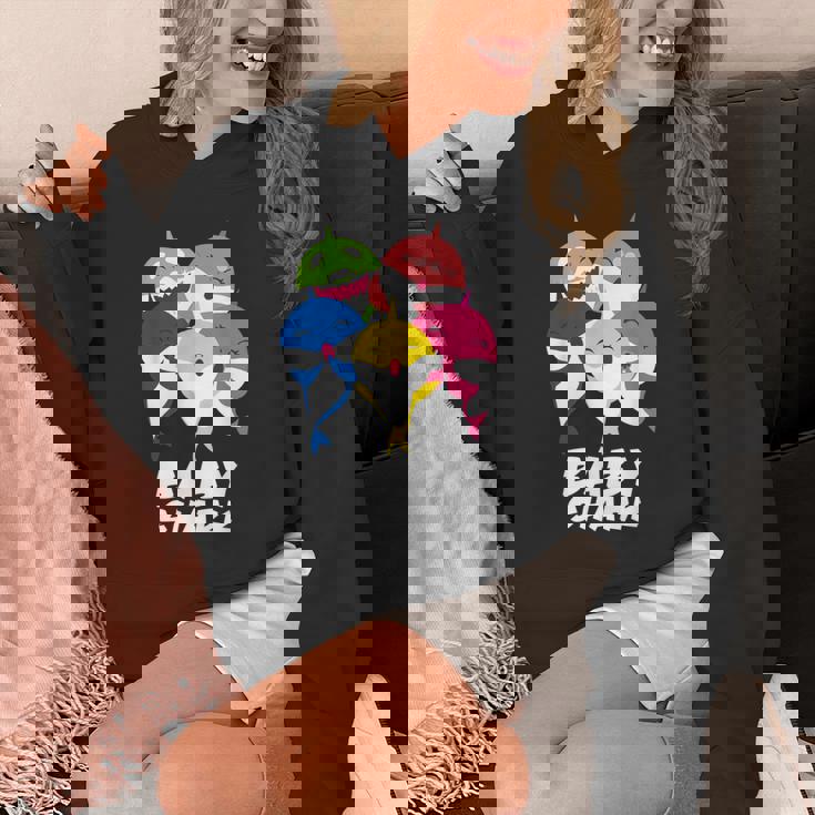 かわいいベビーシャークドゥードゥーギフト Hoodie