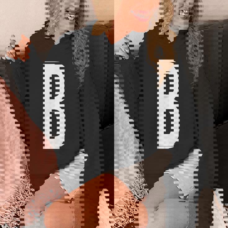 アルファベットアルファベットモノグラムイニシャル。 パーカー