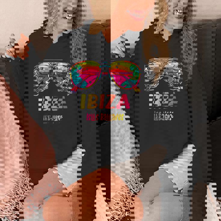 イビサ島バレアレス サングラスの衣装イビサ パーカー