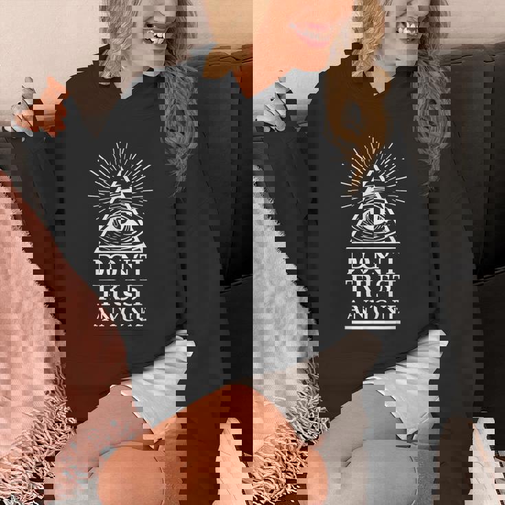 イルミナティ フリーメイソン 誰も信じるな Hoodie