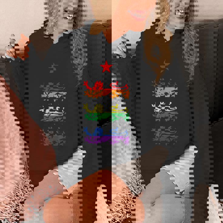 イングランド スリーレインボー プライド 紋章ライオンズ サッカー フットボール パーカー