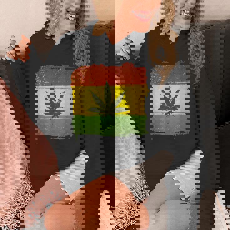 ウィード マリファナ ガンジャ リーフ ラスタ フラッグ 大麻 恋人 ギフト Hoodie