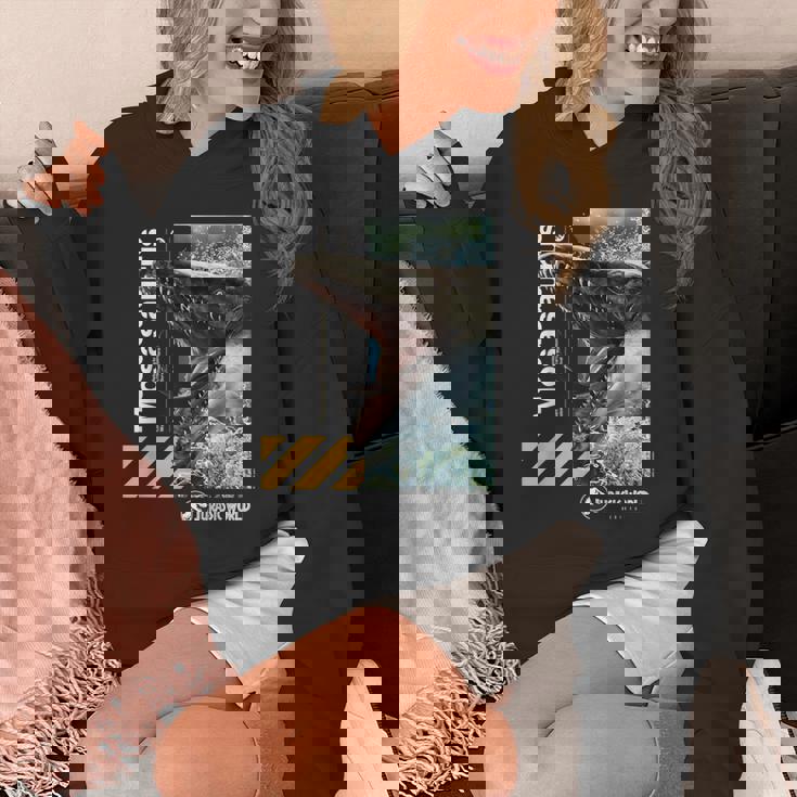 ジュラシック・ワールド再生モササウルス パーカー