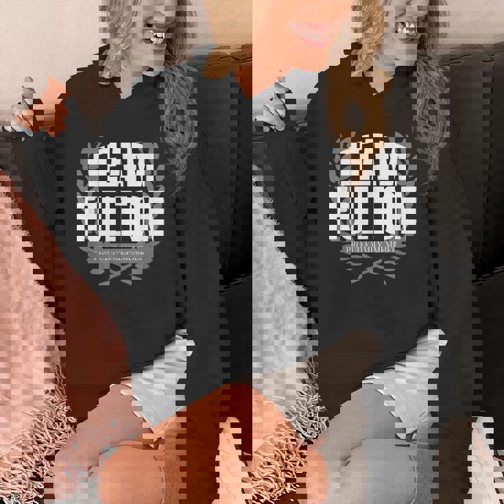 チームフルトンプラウドファミリーメンバーフルトン パーカー