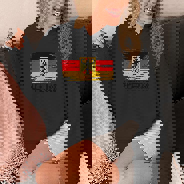 ドイツ退役軍人tシャツ イーグルとフラッグ – 愛国的なゲルマ パーカー