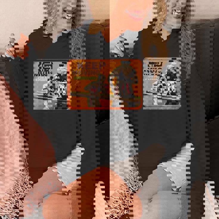 ロッキーキープ・ムービング・フォード・アポロ・ファイト Hoodie