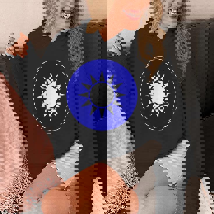 台湾空軍 ラウンドデル 旗 台湾武装部隊 パーカー