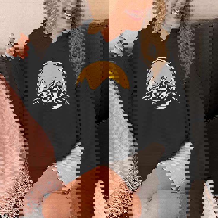 山の日 パーカー