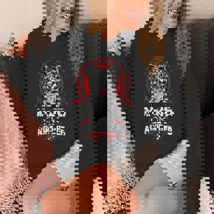 私の秋田は古代の品種の面白い子犬の犬の恋人です パーカー