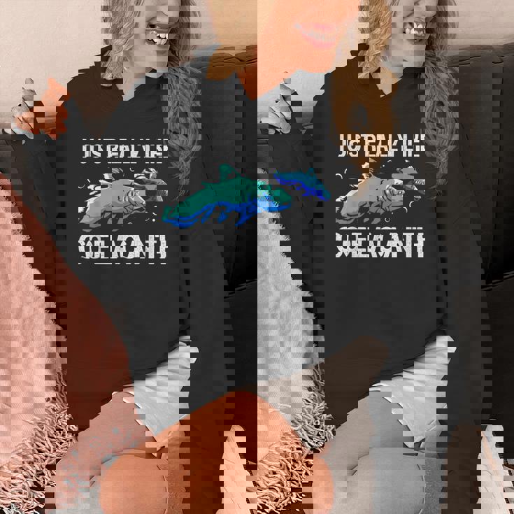 私はシーラカンスが本当に好きです Hoodie