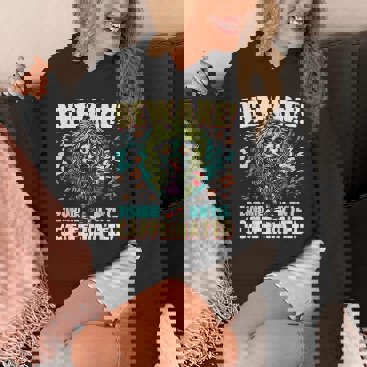 面白いコーヒーゾンビガール、カフェインが入るまでゾンビに注意 パーカー