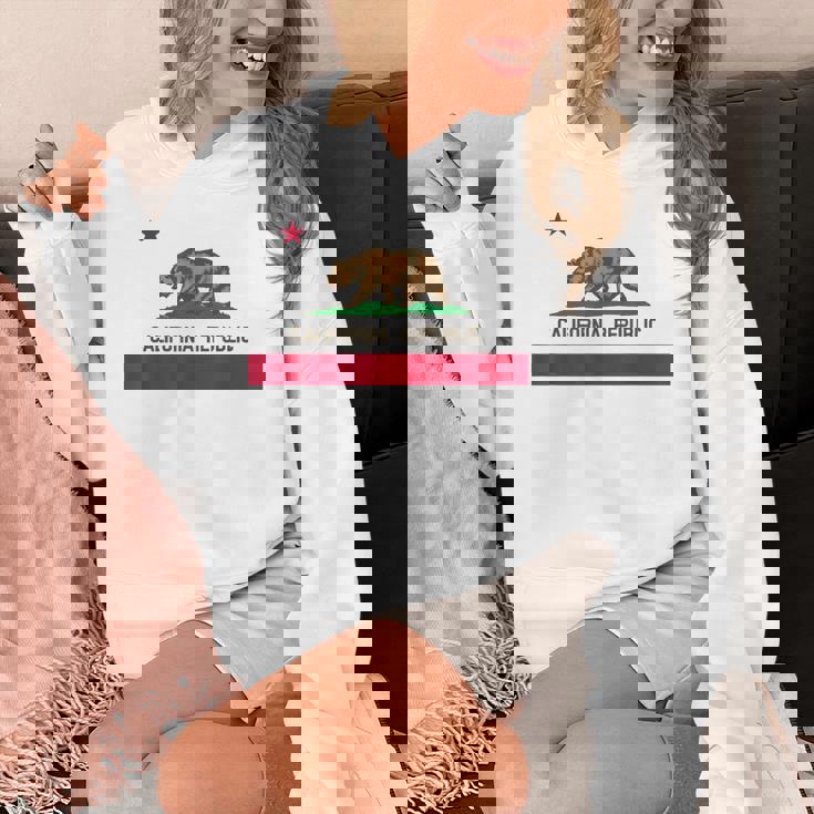 California Republic ノベルティ カリフォルニアベア カリフォルニアフラッグ パーカー