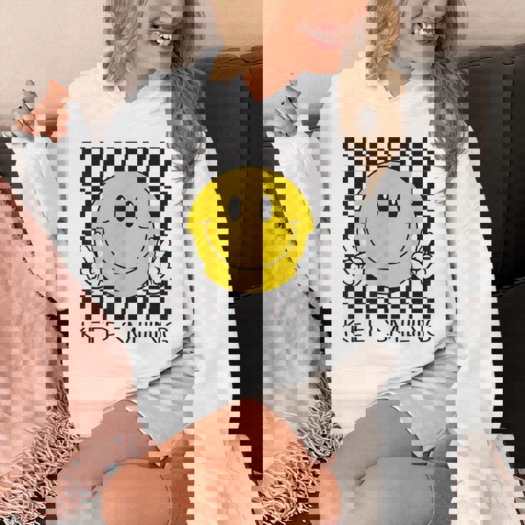 Keepmiling キュート 黄色 幸せ 平和 笑顔 ポジティブ パーカー