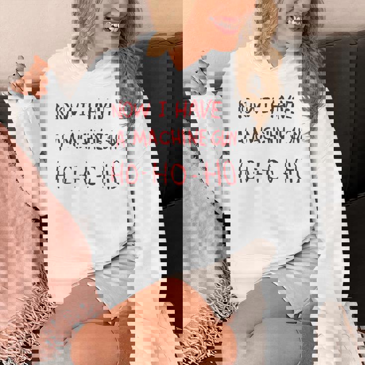 Now I Have A Machine Gun Ho Ho Ho パーカー