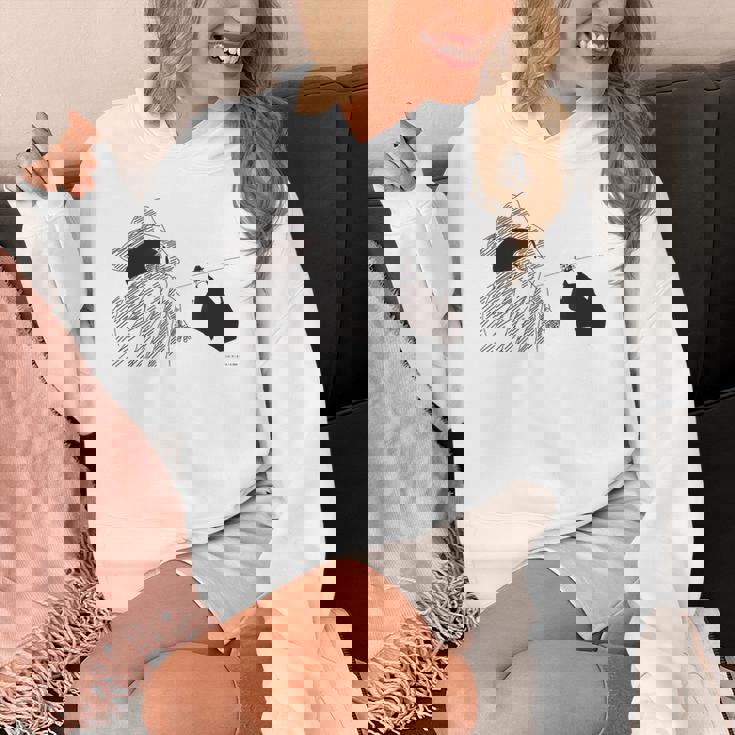 【映画】クレヨンしんちゃん 嵐を呼ぶ 夕陽のカスカベボーイズ コミックタッチ モノクロ Hoodie