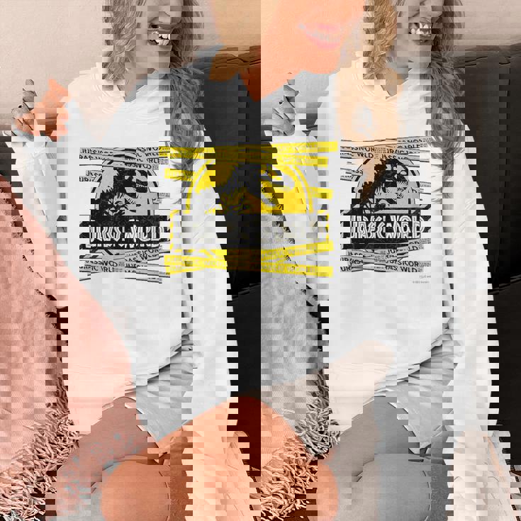 ジュラシック・ワールド Endangeredtriceratops パーカー