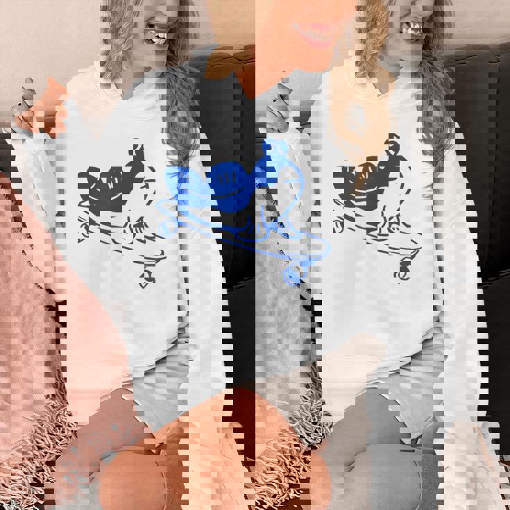 ロングボードライダーのためのミニマルアート。ボード上のマッドスキッパー。 パーカー