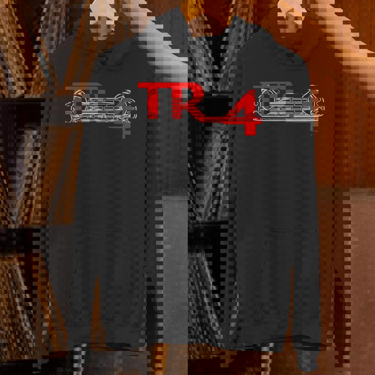 1960年代トライアンフ Tr4クラシック英国カーグリルとエンブレム。 パーカー