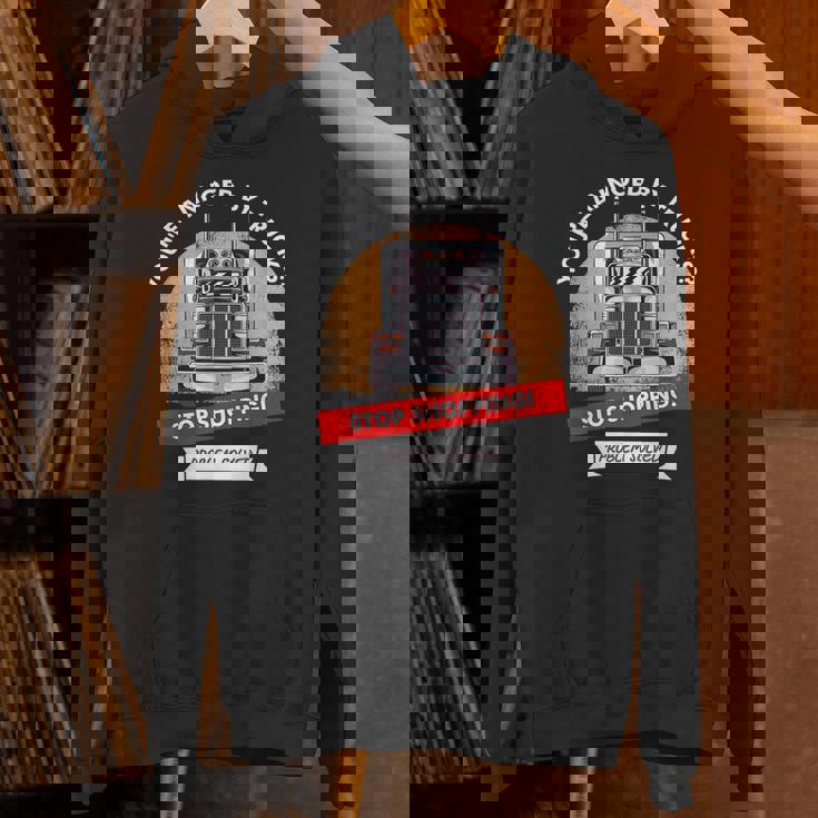 Annoyed By Trucks トラック ドライバー トラッカー パーカー