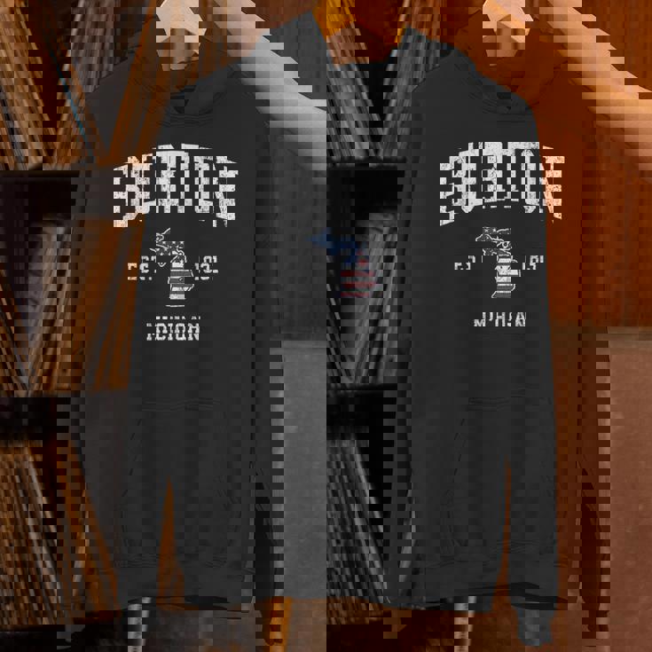 Burton Michigan Mi ヴィンテージ アメリカ国旗 スポーツデザイン パーカー