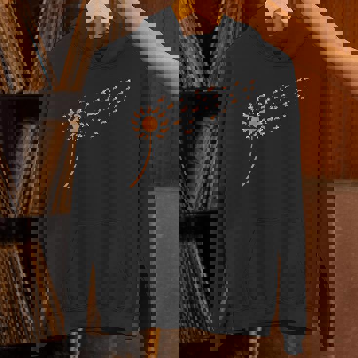 Dog Lovers 風に吹くタンポポのコーギー Hoodie