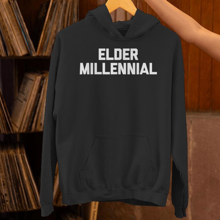 Elder Millennial 面白いことわざ皮肉なノベルティ クール パーカー