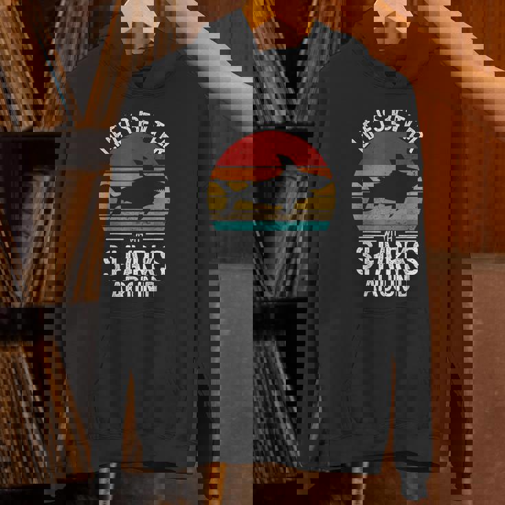 Life Is Better Withharks Around レトロ シャーク パーカー