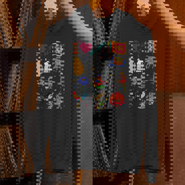 I Loveri Lanka 手描きのスリランカのランドマーク、旗、地図 パーカー