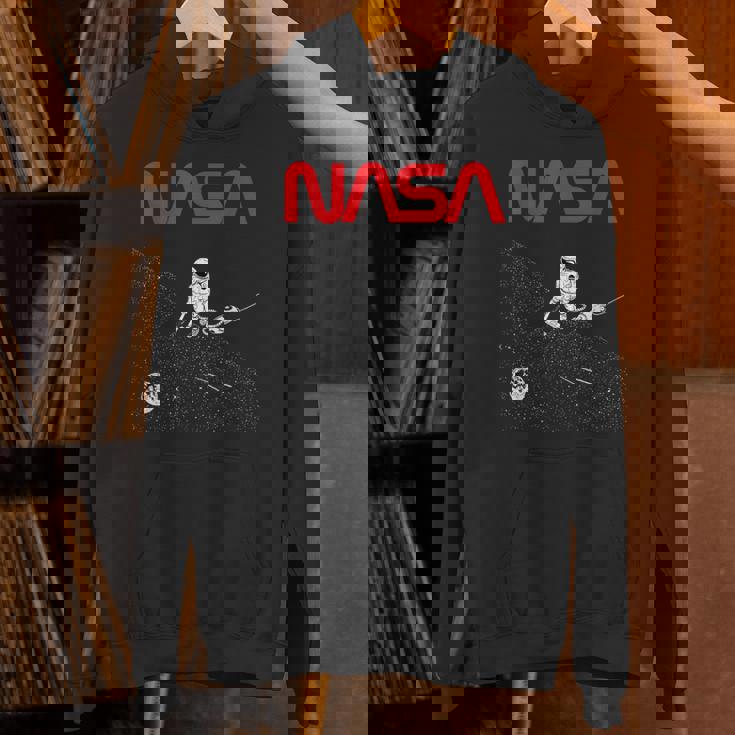 Nasaの宇宙飛行士の掃除機の星のワームのロゴが面白い Hoodie