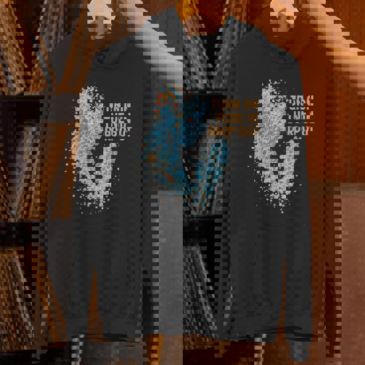 Turn On Tune In Drop Out ターンオン チューンイン ドロップアウト パーカー