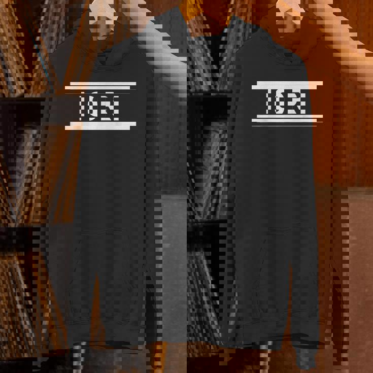 「Iori」ヘボン式「いおり」「イオリ」下の名前 ローマ字 名入れ 名乗り ラテン文字 綴り パーカー