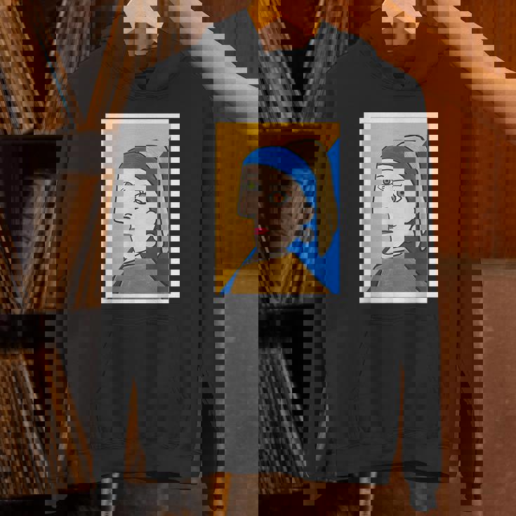 【ピカソ風】真珠の耳飾りの少女／フェルメール（パロディ）【世界の名画】面白い 美術館アート Hoodie