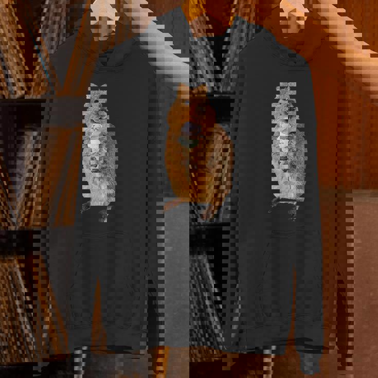 アイスクリームコーンを食べるカワイイクオッカ。 パーカー