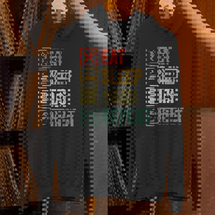 イートスリープダッシュリピートビデオゲームジオメトリビデオゲーマー パーカー